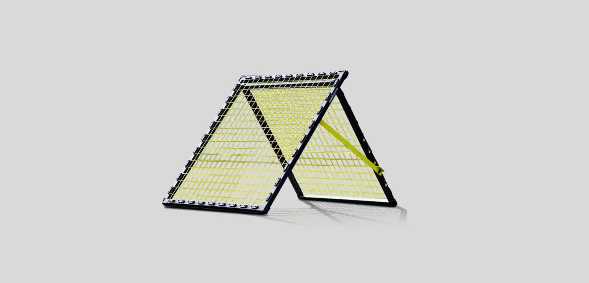 m-station P10 soccer rebounder by munin sports